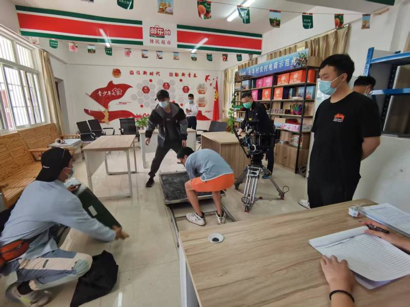 故城县广告片拍摄公司：极简主义践行者，少即是多的视觉哲学